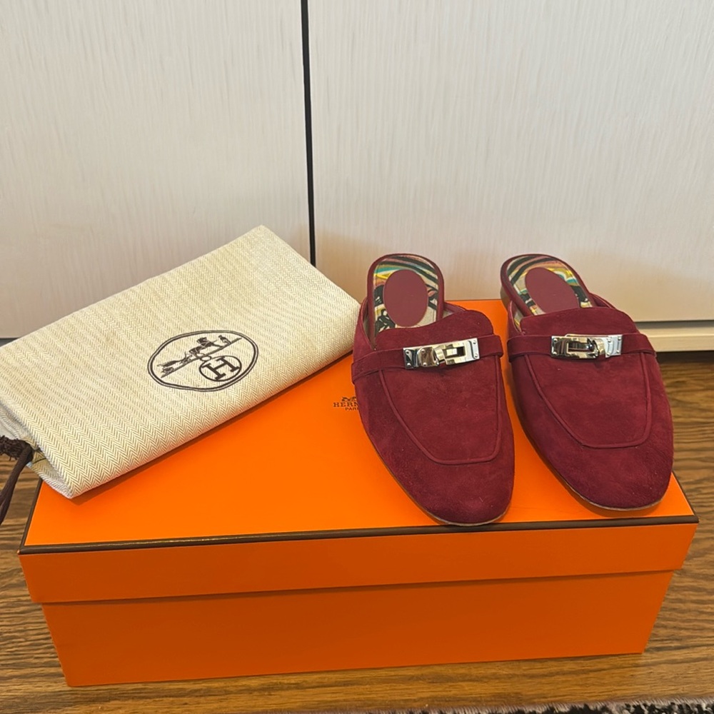 Hermes burgundy OZ mules suede size 36